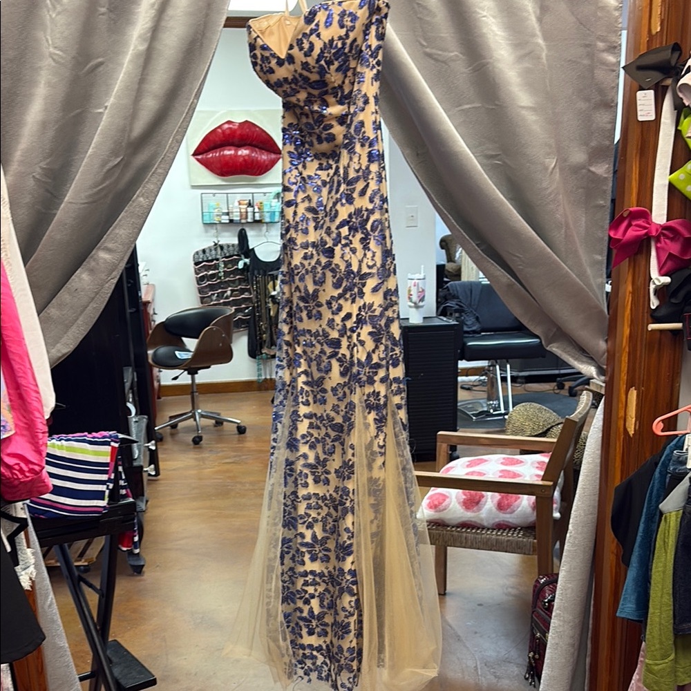 Elegant Blue and Nude strapless Floral Gown